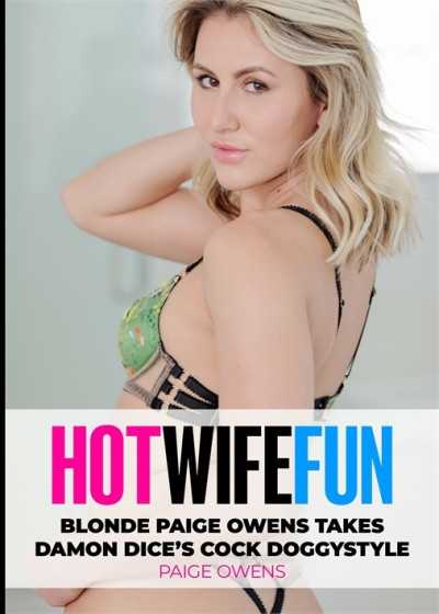 金髮女郎佩吉·欧文斯以狗式姿势接受达蒙·戴斯的阴茎