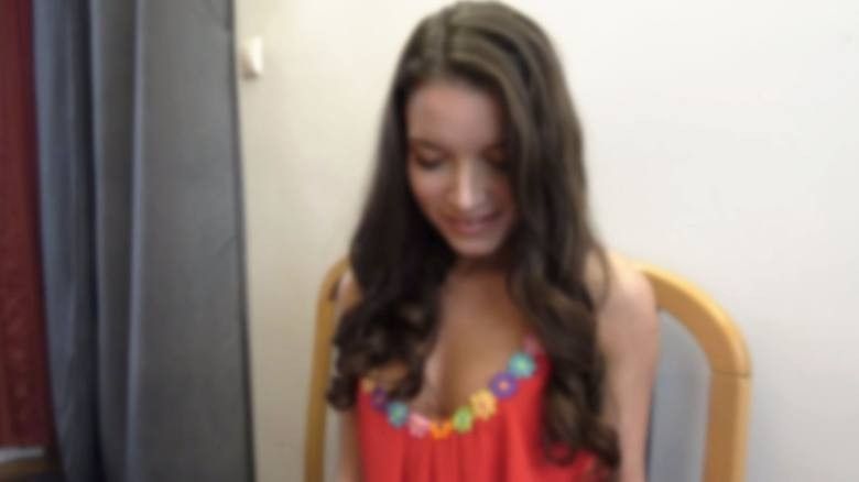 【無碼】日本男兒vs金髮* 在海外開店按摩店後，來了身材嬌小又性感的小姐，所以用日本刀玩弄她了 附評論的高畫質ZIP 釣魚人