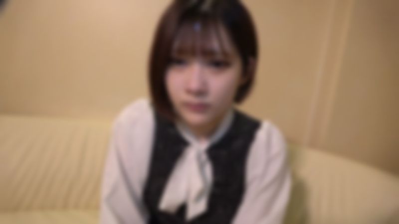 H罩杯喜欢做爱！将短髮亮丽女子酒吧的铃带回家