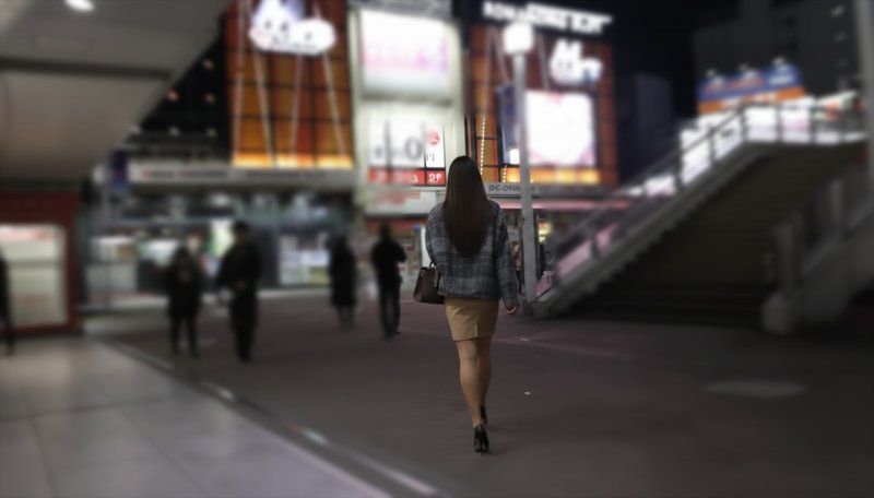 【初次拍摄】混血级纤细人妻留衣(28) 虽然很安静，但被舔的时候会发出「啊…！」声音的敏感体质！白虎痉挛让肚子湿答答＆口交深喉吞精→咕噜咕噜清洁口交