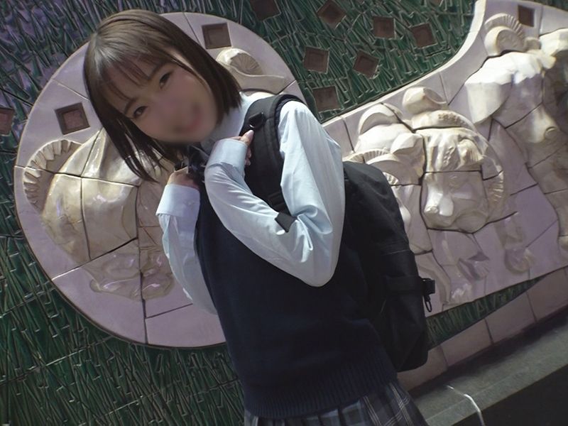 与女儿同年龄的现役学生妹新鲜10代小穴强迫舔鲍