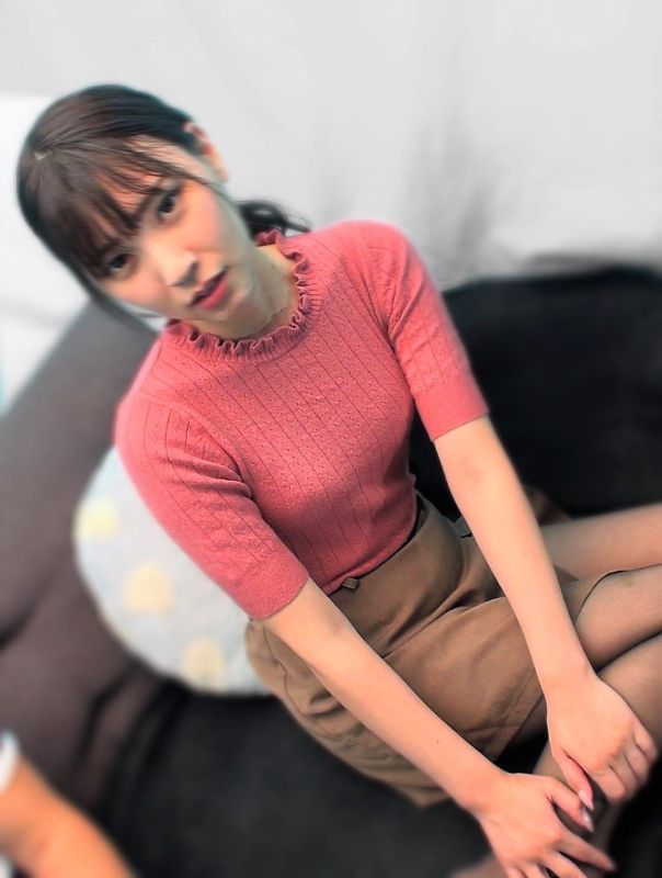 ※初公开【完全露脸】FC2史上最棒麻豆级美少女大学生。持续絶顶子宫中出2连发。