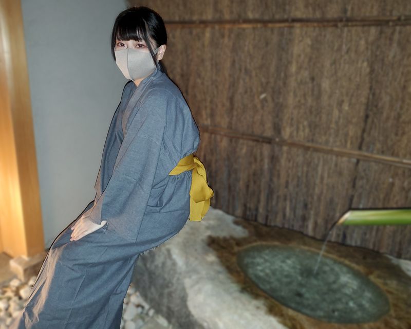 隐藏巨乳大学生・打工处旅馆应援中出