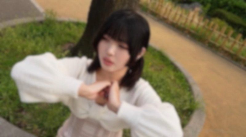 【初拍】【2次射精】像阳光般温暖的19岁少女。厚实且性感的嘴唇让人无法保持理智，进行口内射精。阴道湿润得让肉棒沉溺其中，无比淫荡。准备好怀孕的认真中出。