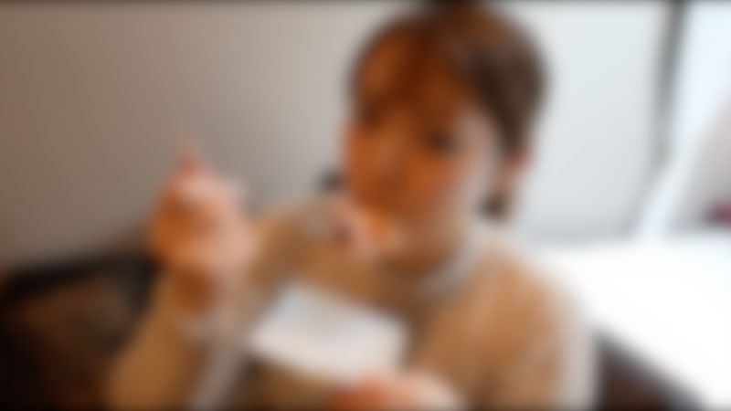 【露脸】肉感最棒的19歳令和辣妹！！20歳的生日自拍性爱。