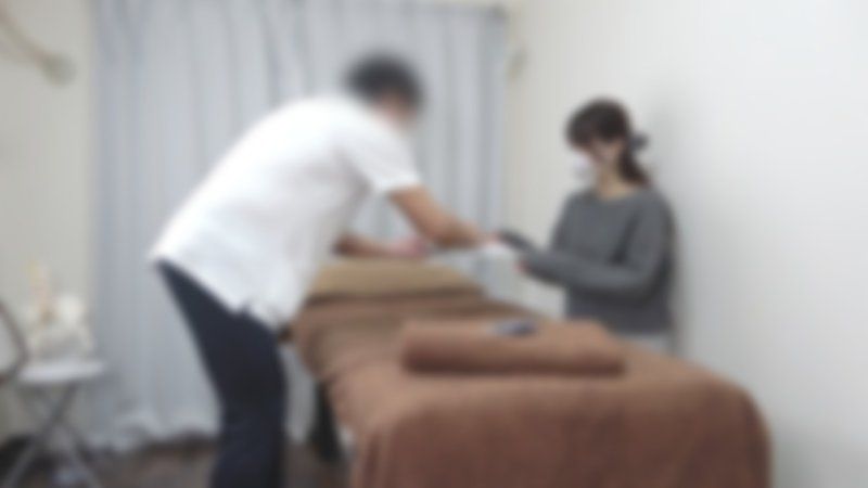 【無碼/無套中出】臉蛋和身材都很漂亮，非常迷人的OL桑又來了。除了出色的身材比例，還有好聞的味道。似乎很喜歡熱油。