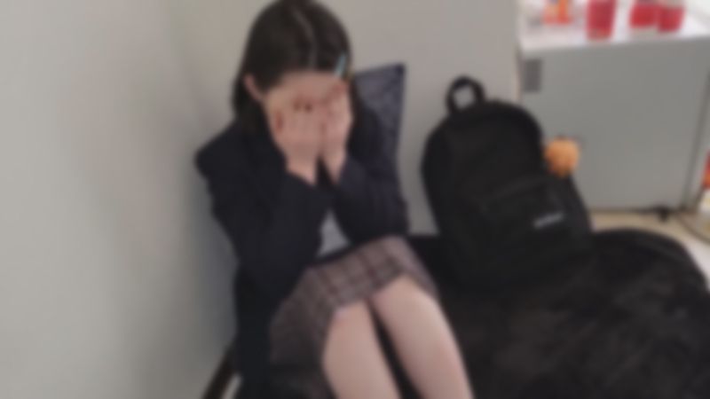 又是高额头妹子。在生日时叫来家裡2回无套抽插中出