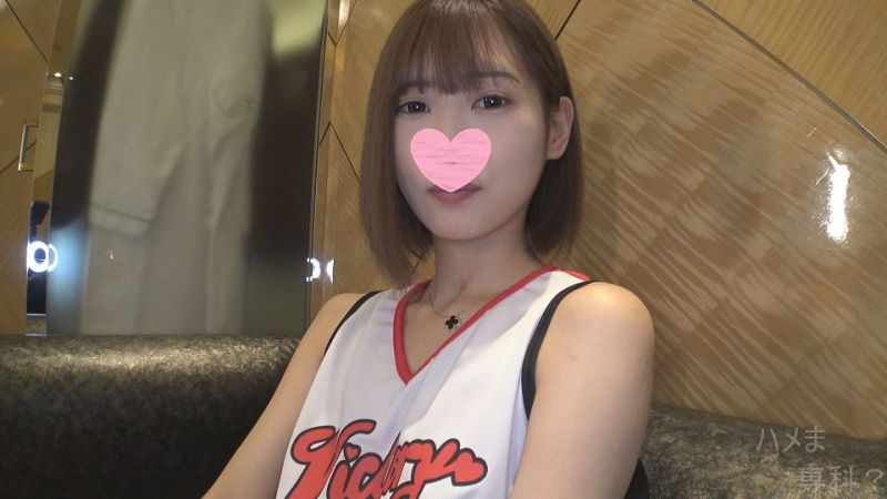 SSS级辣妹降临！在极上小穴暴发・・・边哭泣边中出2连发！