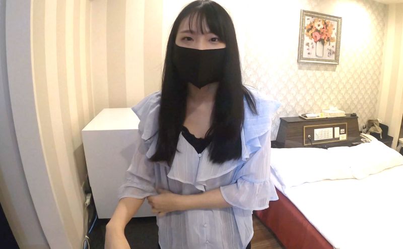 性爱知识与精研几乎为零的妹子：小铃(D罩杯真正大学生19歳）