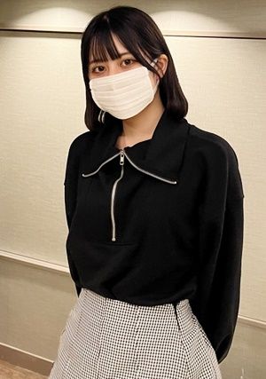 与18歳内向美少女拉娜约束外的中出性爱