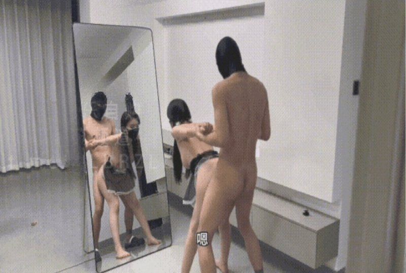 杏吧传媒 御萝双修黑色网纱先收拾卫生再服务主人-上官雅儿