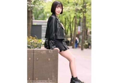 【無修正】《3日間限定》新卒一年目の恥ずかしがりなショートカット美女の生ハメ撮り♡初めてのマングリ返しでアソコの奥まで観察されちゃう‼※特典は同僚ちせちゃんの友ハメ動画！