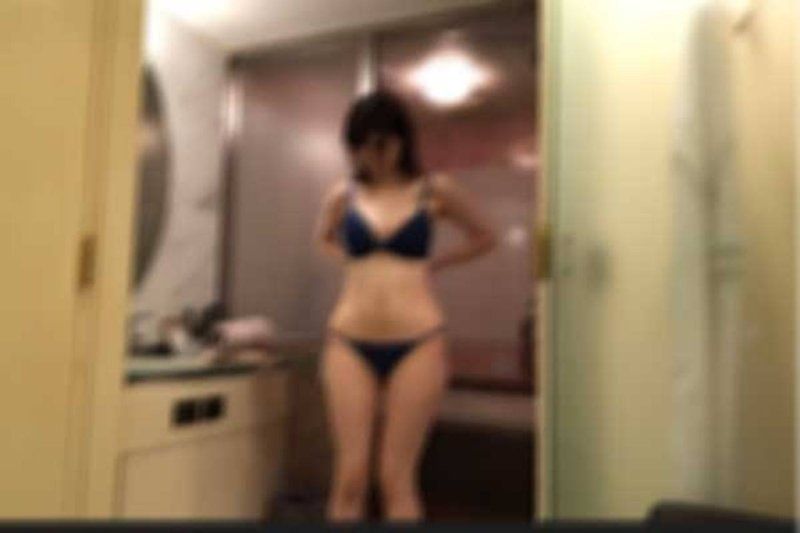 ※13日まで90％OFF※【素人個撮】いいなりタダマン！！地元の同級生にゴムを外して無/許可中出し