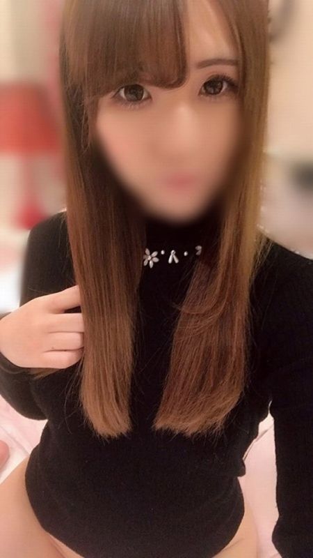 (流出)『露脸!!!与美体师的不可为关係…女大学生扭腰冲击性爱』