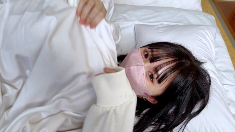 『日本引以為傲的令和偶像』超級頂級18歲美女3連續無套生中出。原創真實個人拍攝首次公開。※數量限定販售