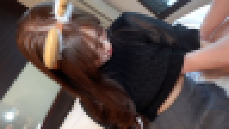 初拍・露脸！今天这个特别的日子，喜欢的超傲娇女大生，只要被允许什么都从顺的20歳M女